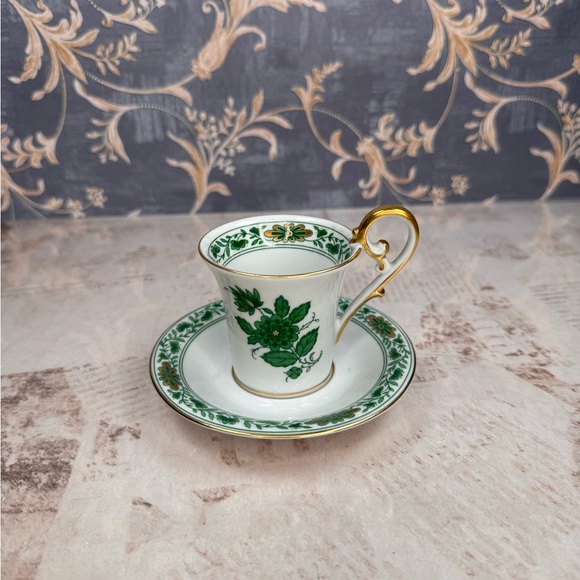 Vintage Kaiser Schonbrunn Demitasse Cup Saucer Green Gold - Picture 2 of 9